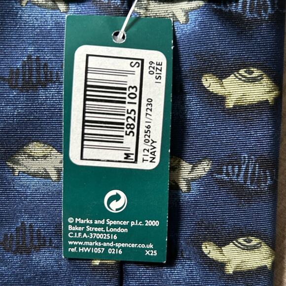 NWT marks and spencer navy turtle tortoise men’s designer silk tie unique gift - Picture 8 of 12